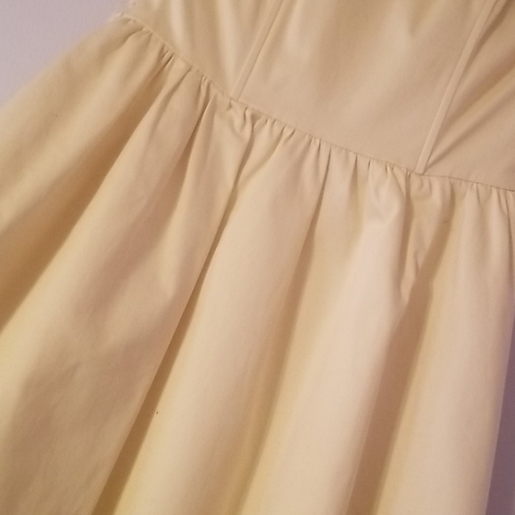 Yellow Strapless Sweetheart Dress - Picture 3 of 4